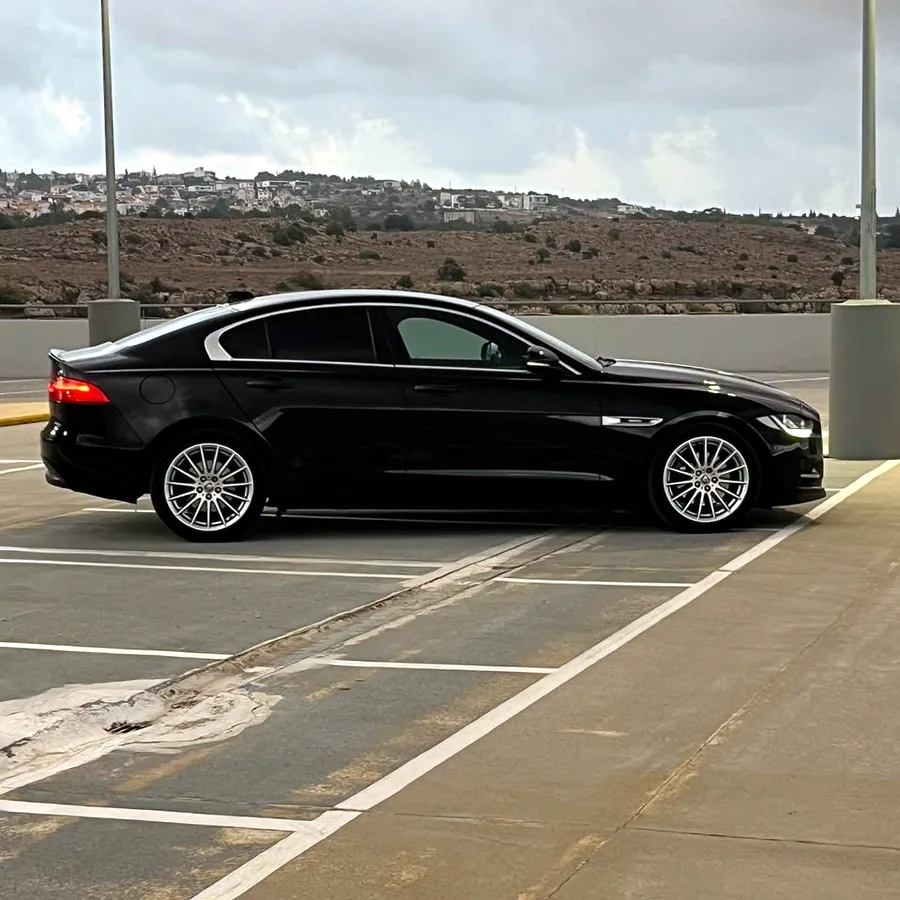 Jaguar XE 2016, дизель, пробег 167 000 км