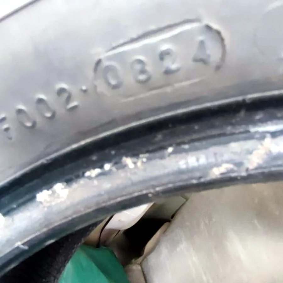 Шины IRIS 195/65 R15, протектор 60%