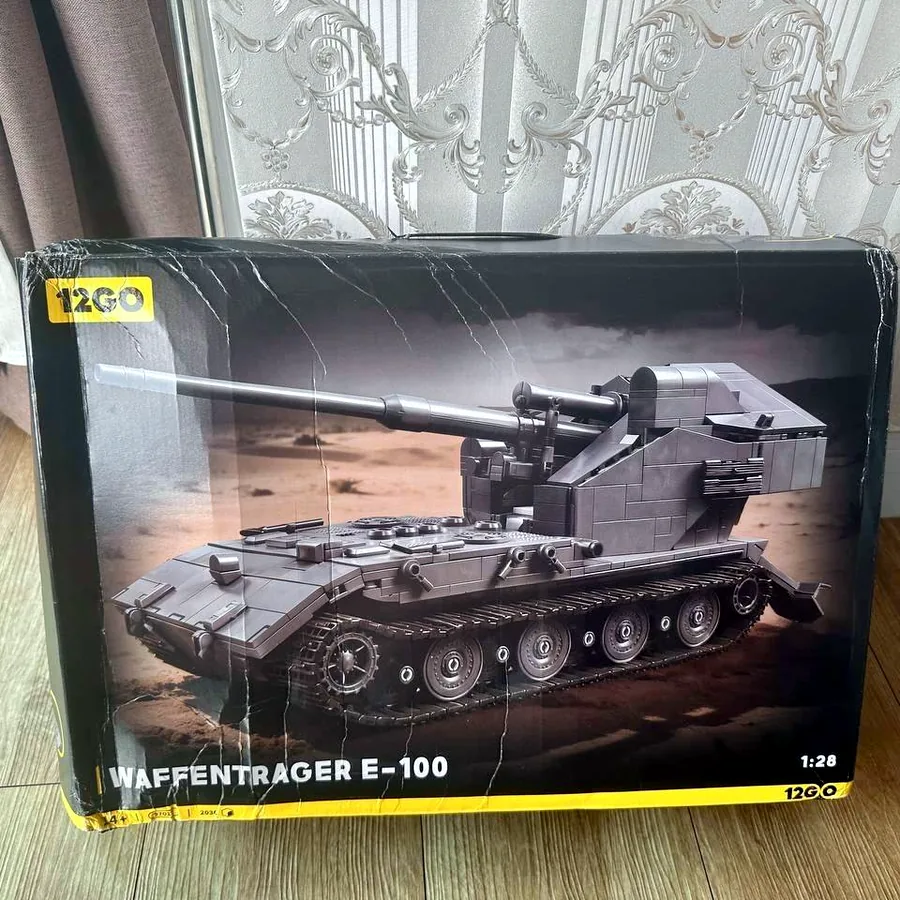 Конструктор 12GO танк Waffentrager E-100, масштаб 1:28