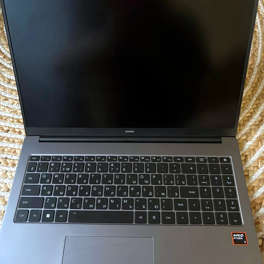 Honor MagicBook X16 Plus 2024, Ryzen 7, 16 ГБ