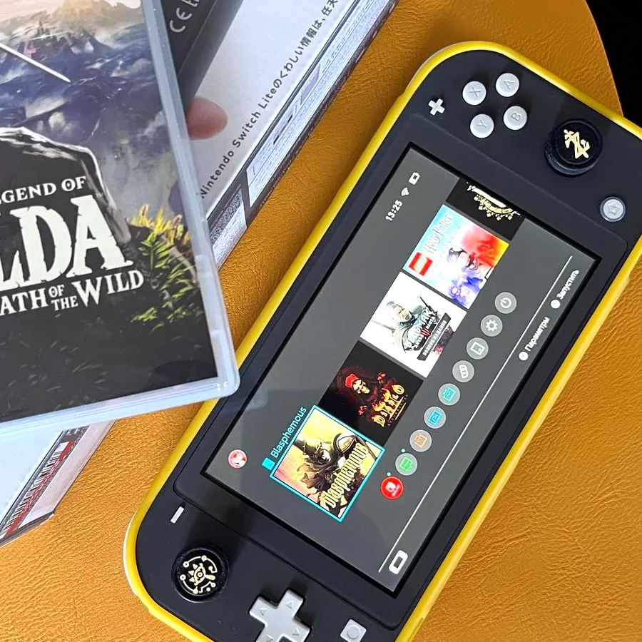 Nintendo Switch Lite, отличное состояние