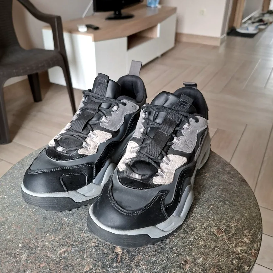 Кроссовки Fila Wander Cl, размер 44