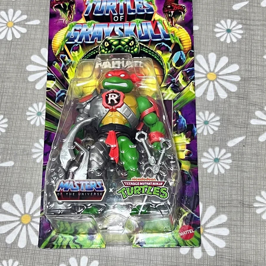 Фигурка Рафаэль Mattel Turtles of Grayskull, 14 см
