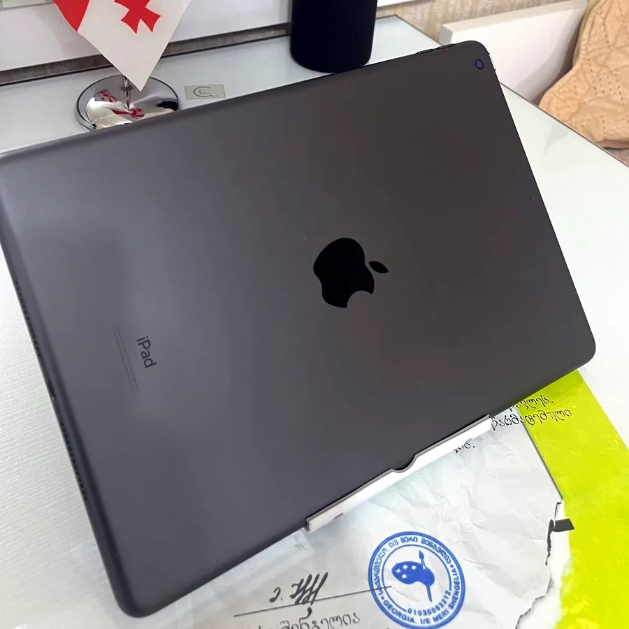 iPad 9th поколения, 64 GB