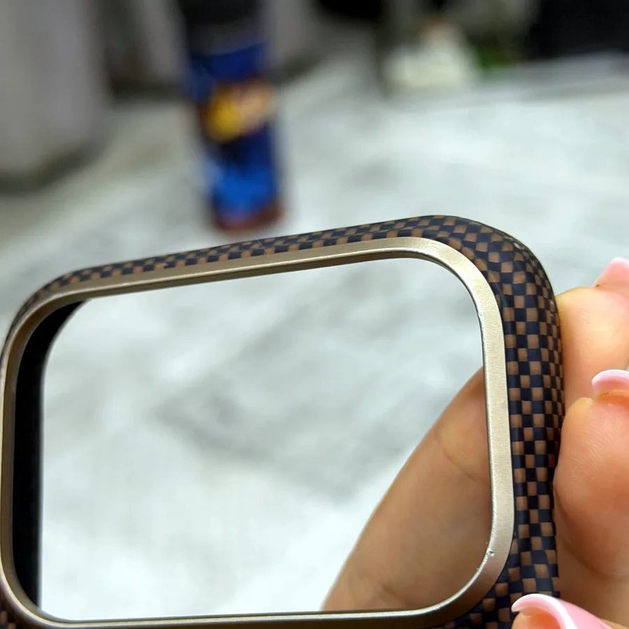 Чехол Pitaka из кевлара для iPhone 17 Pro