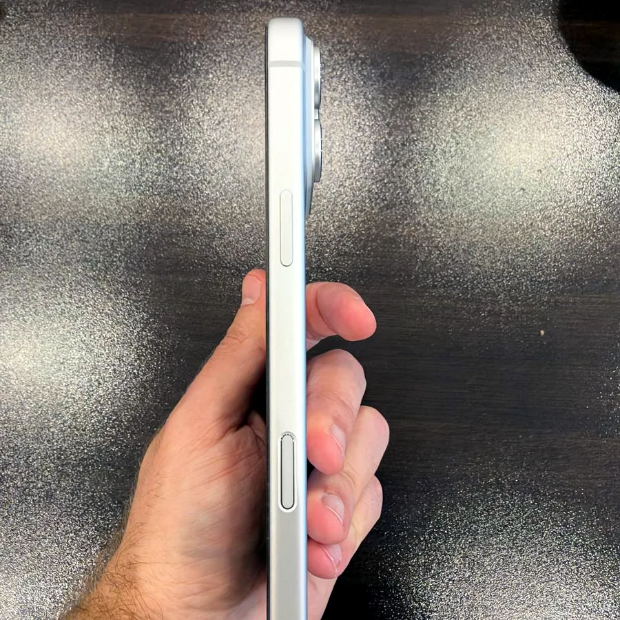 iPhone 17 Pro Max Silver 256GB, идеальное состояние