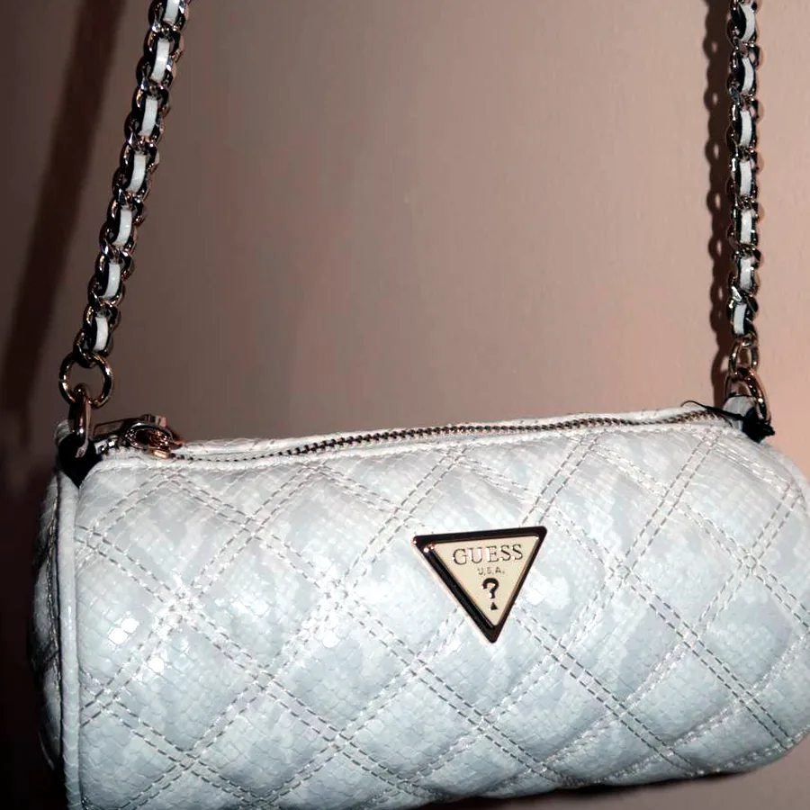 Сумка Guess оригинальная из США