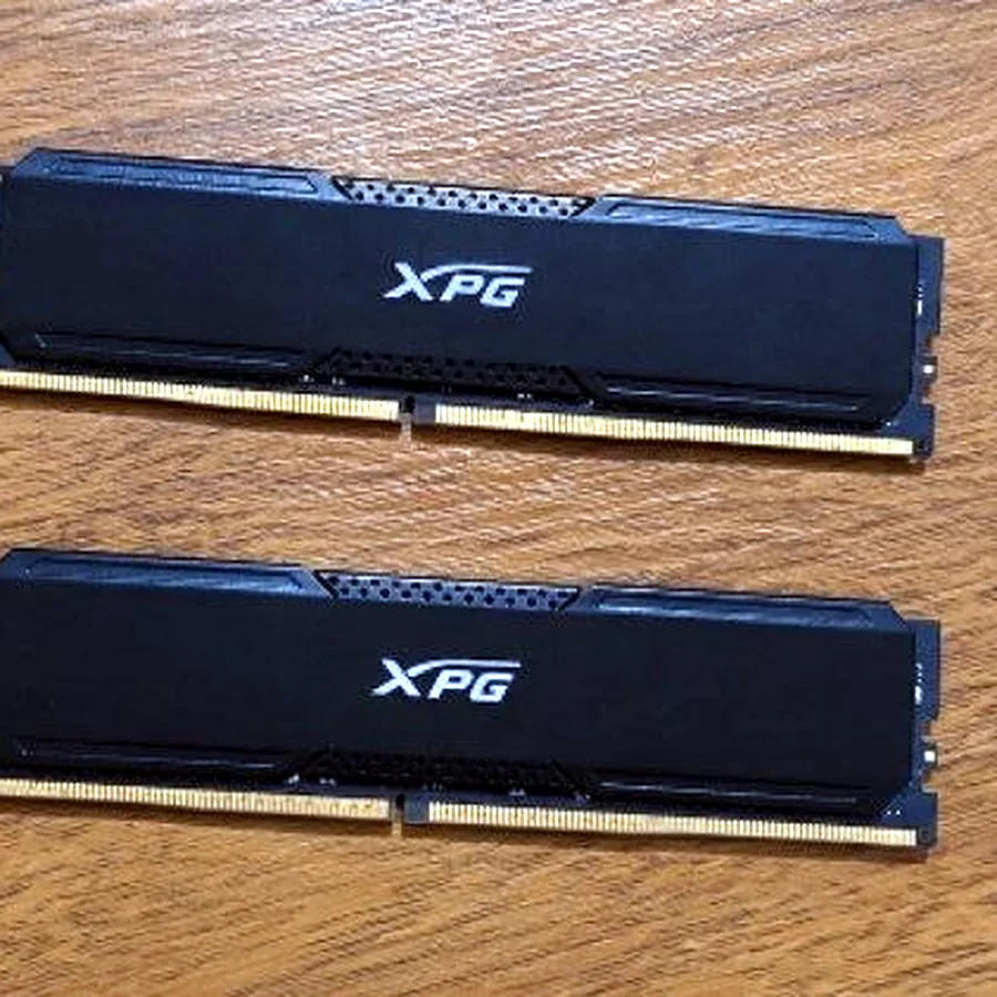 Оперативная память DDR4 32 GB (2×16 GB)