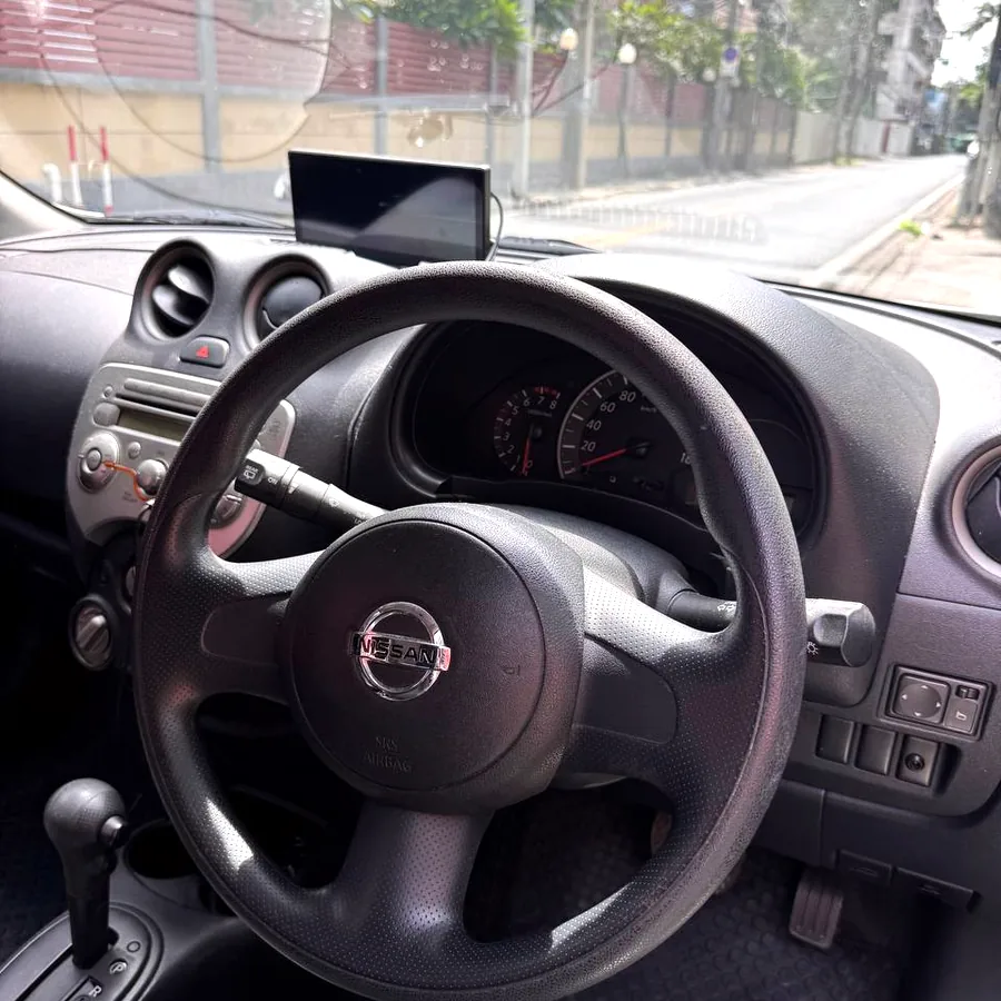 Nissan March 2011, автомат, полностью исправна