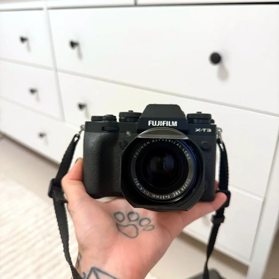Fujifilm X-T3 с объективом 35 мм f/1.4