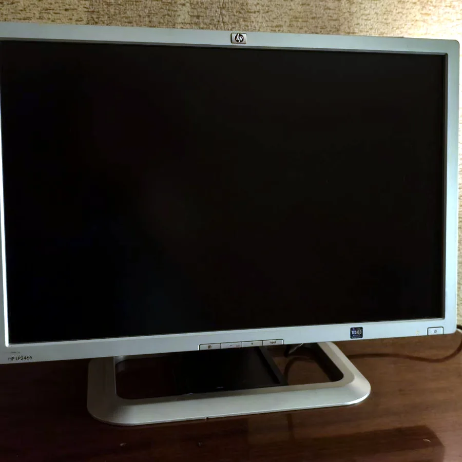 Монитор HP LP2465, 24 дюйма, IPS