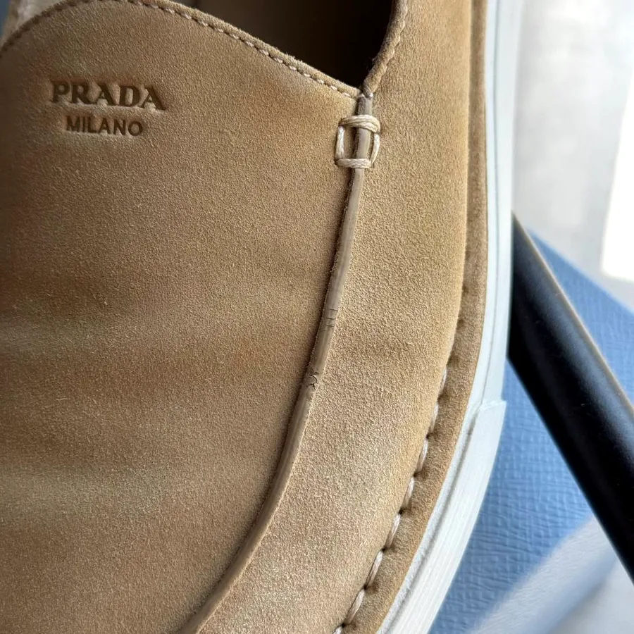 Лоферы Prada, оригинальные