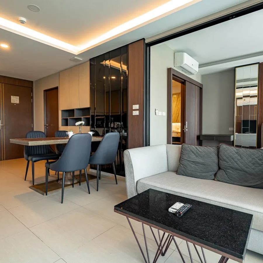 Wyndham La Vita, Най Харн