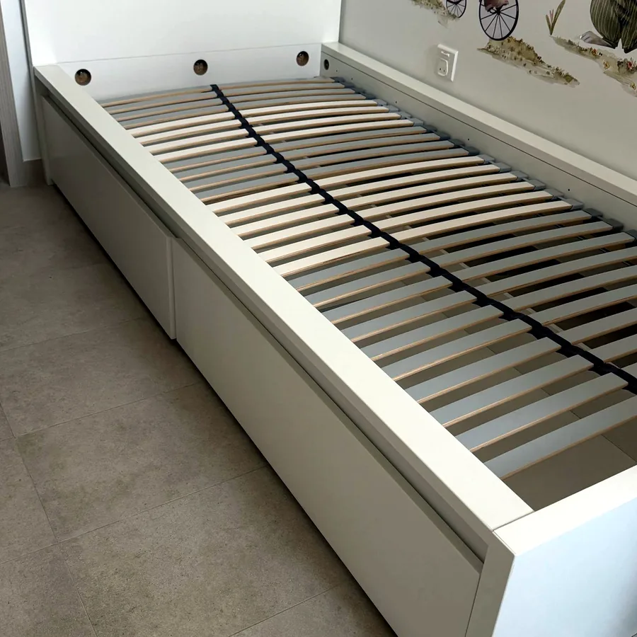 IKEA MALM кровать с матрасом