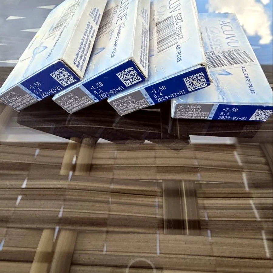 Контактные линзы Acuvue Oasys