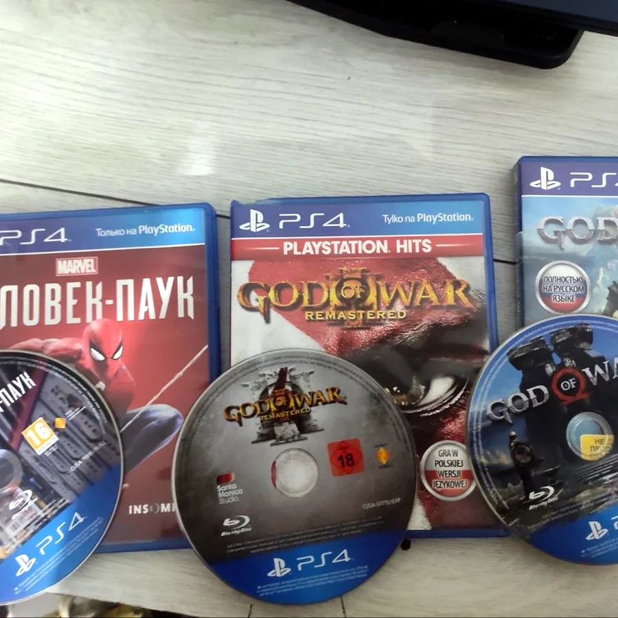 PlayStation 4 Fat 1TB с 3 играми