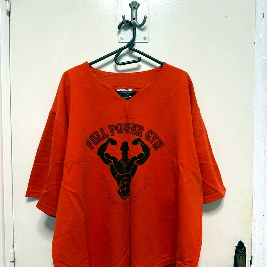 Мужские футболки L-XL
