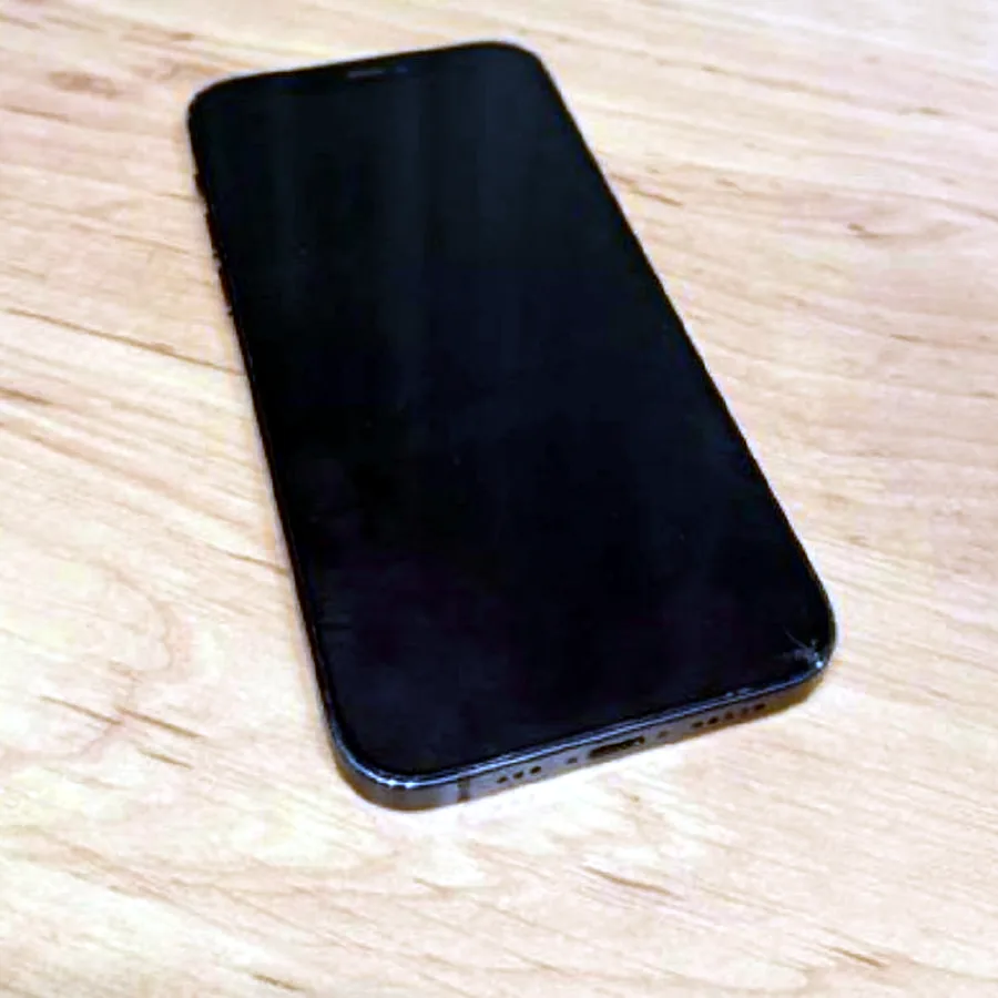 iPhone 12, 64 ГБ