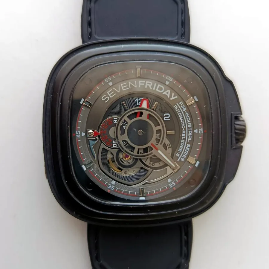 Часы SevenFriday P3B/01 Industrial Series