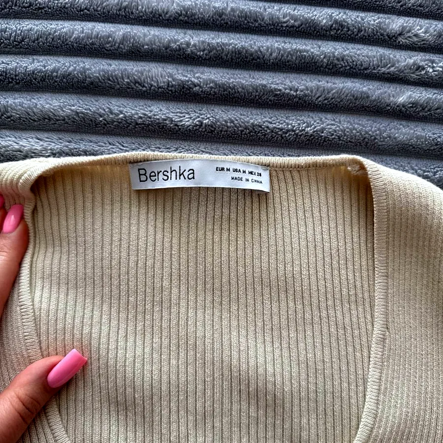 Вещь Bershka