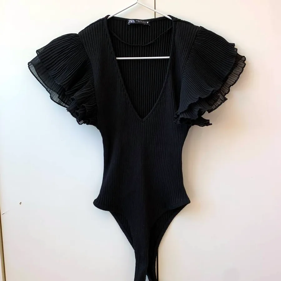 Боди ZARA чёрное, размер M