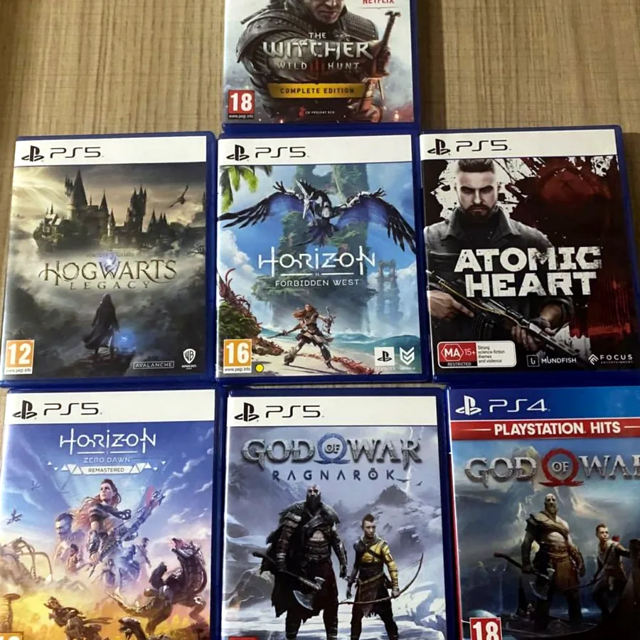 Комплект игр PlayStation 5 и PS4, 7 игр