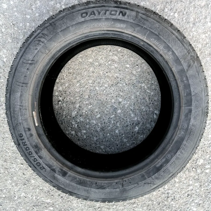Колесо 205/55 R16, хорошее состояние