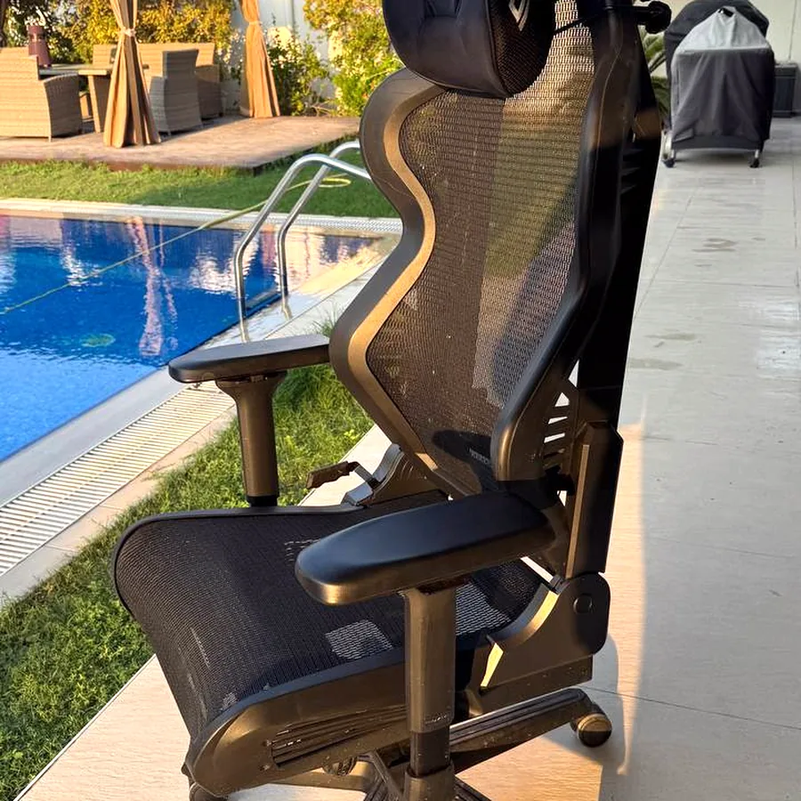 Игровое кресло DXRacer, эргономичное