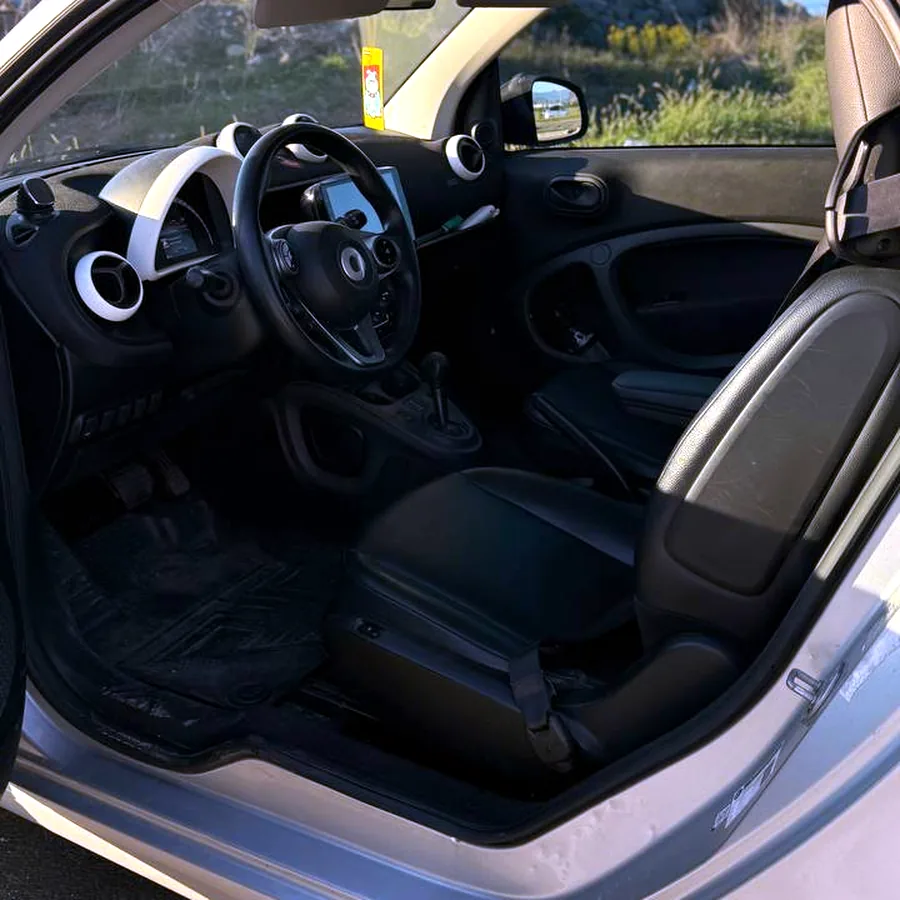 Smart Fortwo 2016, 0.9 автомат, пробег 128 000 км