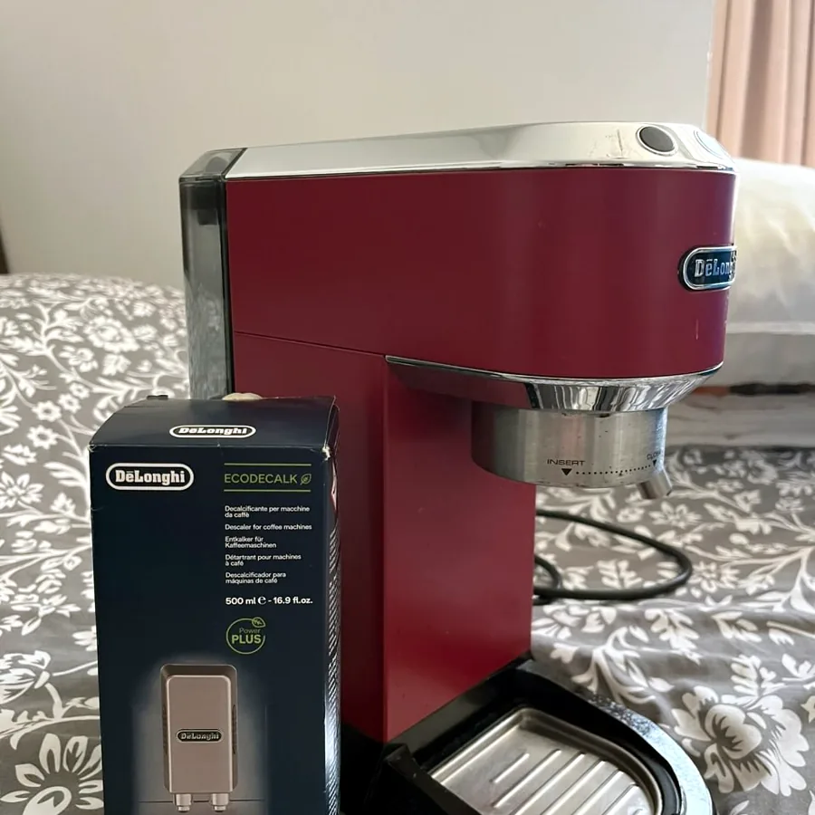 Кофемашина De'Longhi с аксессуарами