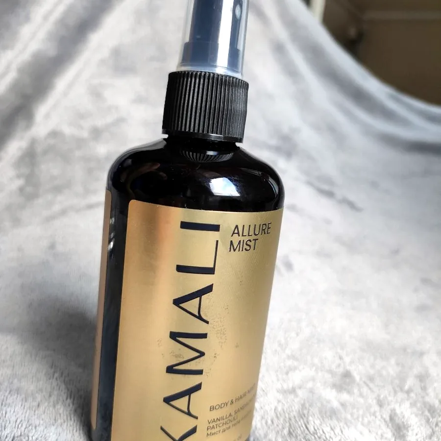 Парфюмированный мист Kamali Allure Mist