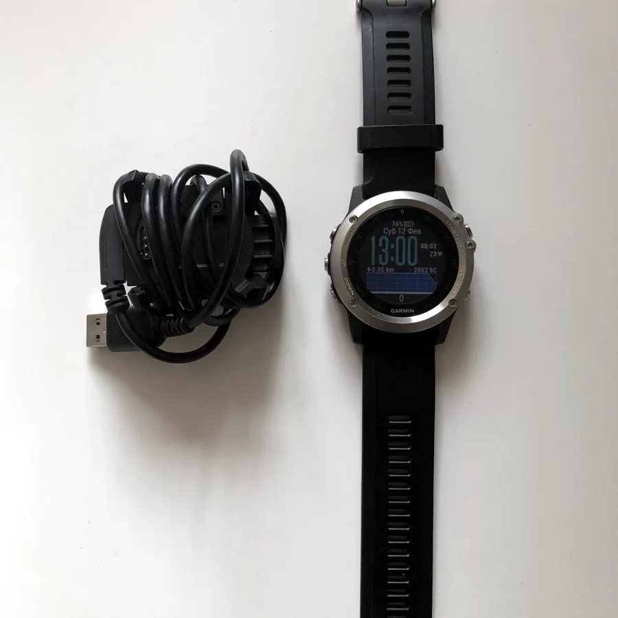 Часы Garmin Fenix с зарядкой