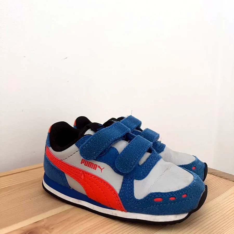 Кроссовки Puma, размер 23