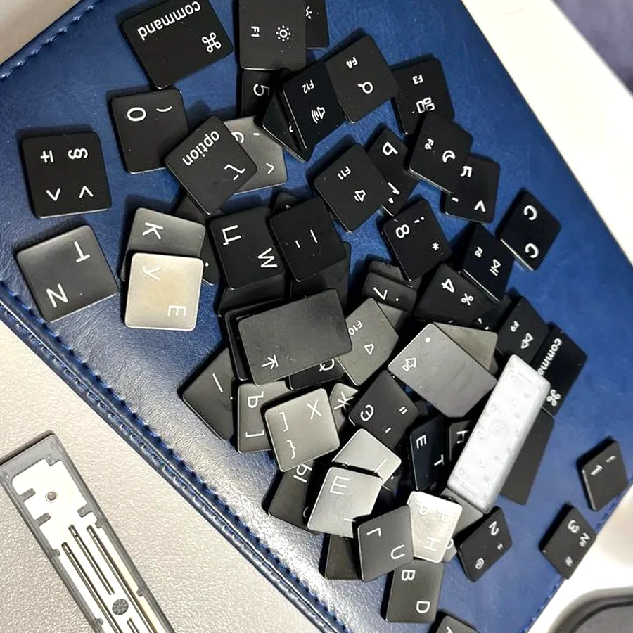 Русские кейкапы для MacBook