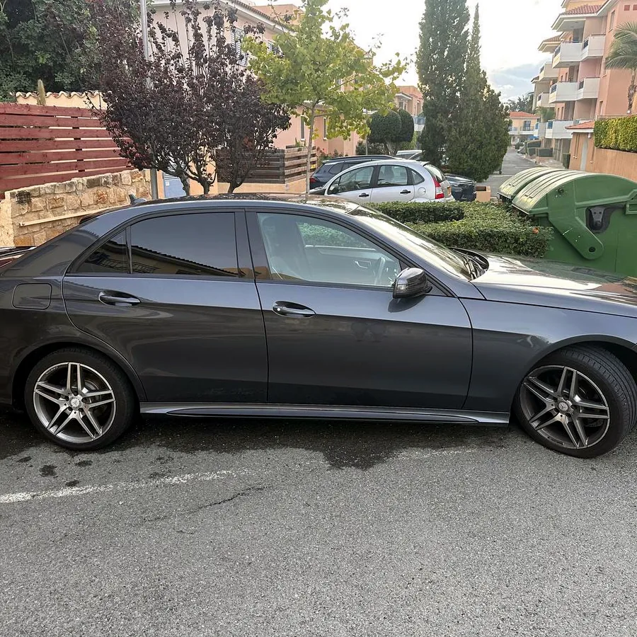 Mercedes E-Class 2013, 255 000 км пробега