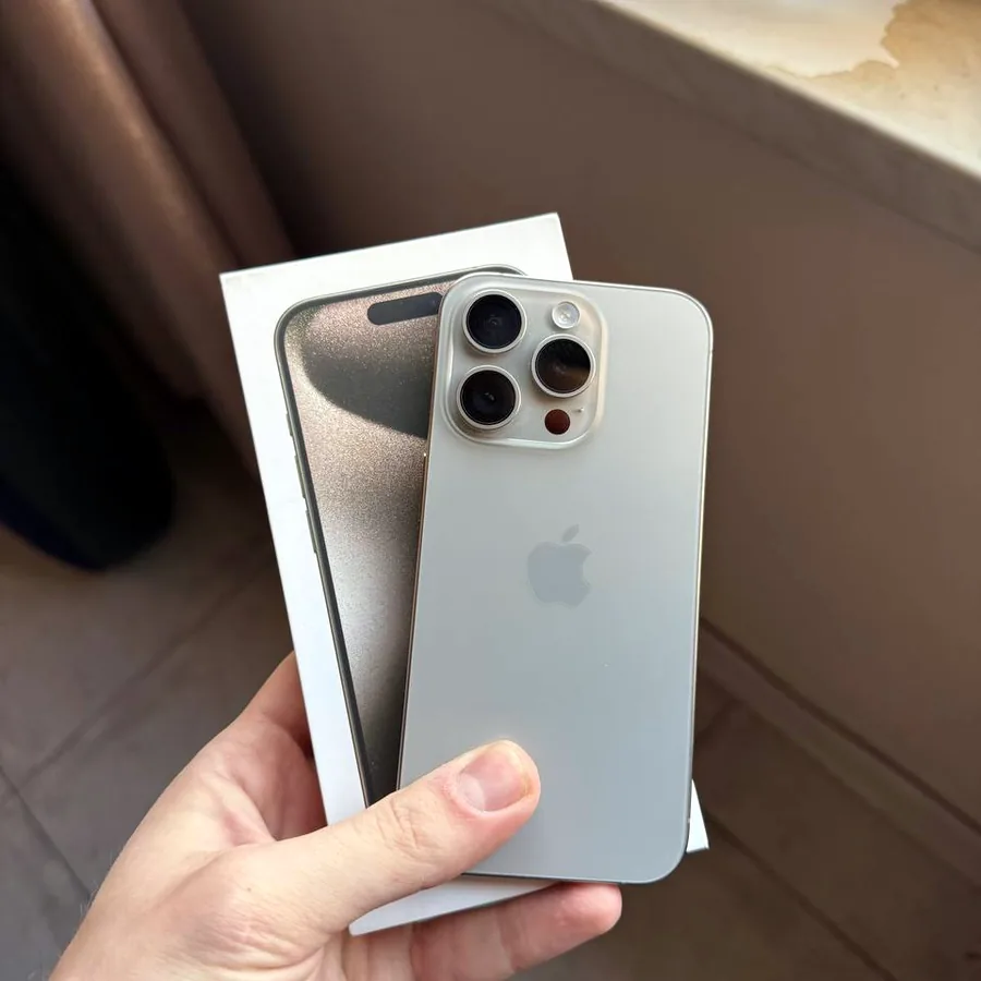 iPhone 15 Pro, 512 ГБ, состояние отличное