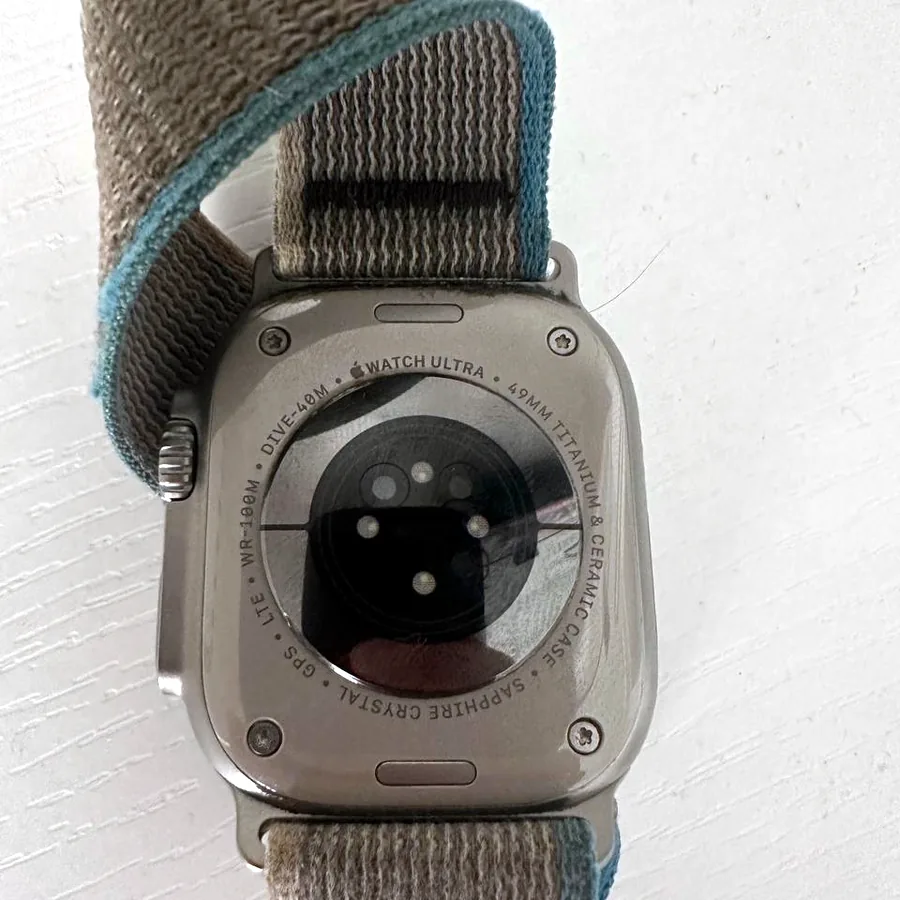 Apple Watch Ultra 49mm Titanium, GPS+Cellular