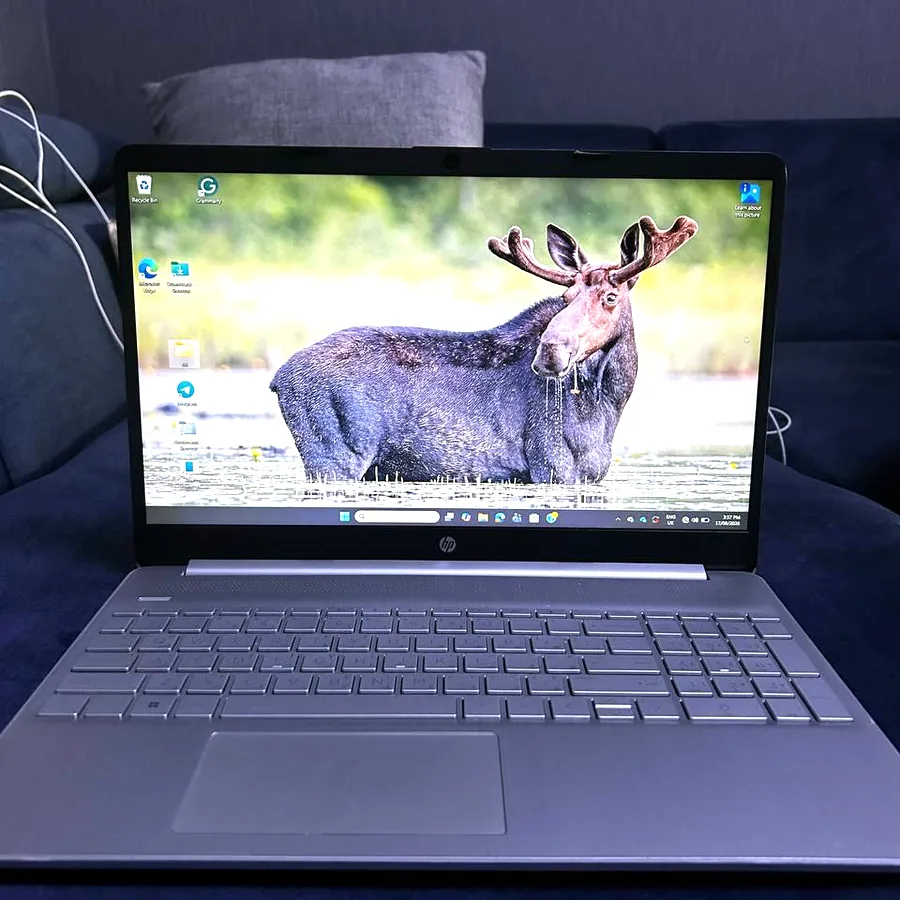 Ноутбук HP 15s-fq2xxx, Intel Core i3, SSD 256 ГБ