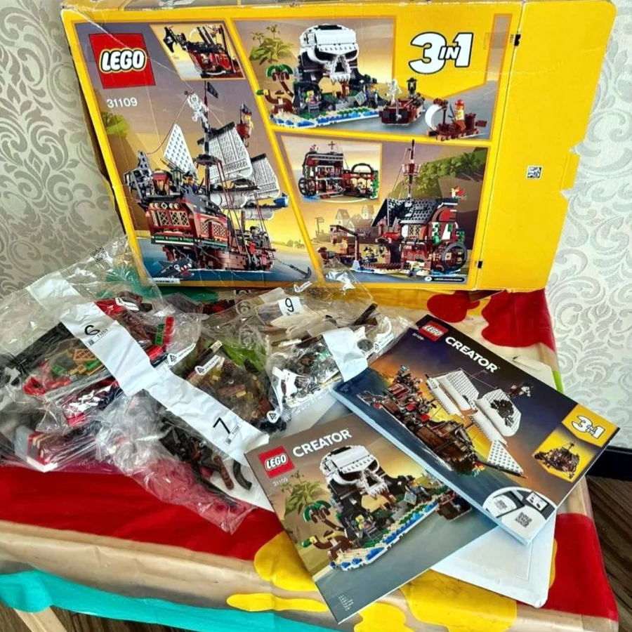 LEGO Creator 3-in-1 Pirate Ship, оригинальный набор
