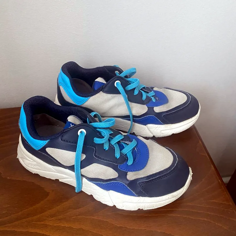 Кроссовки GEOX, размер 32 EUR