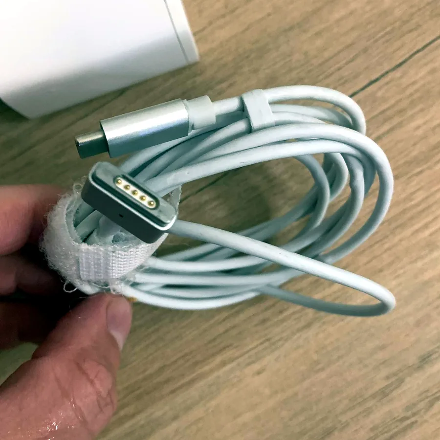 Зарядка MagSafe 2, 65W для MacBook
