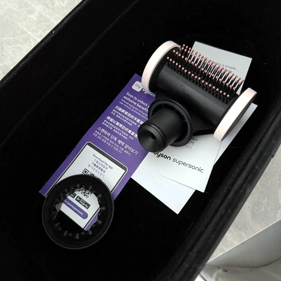 Фен Dyson HD15, новый