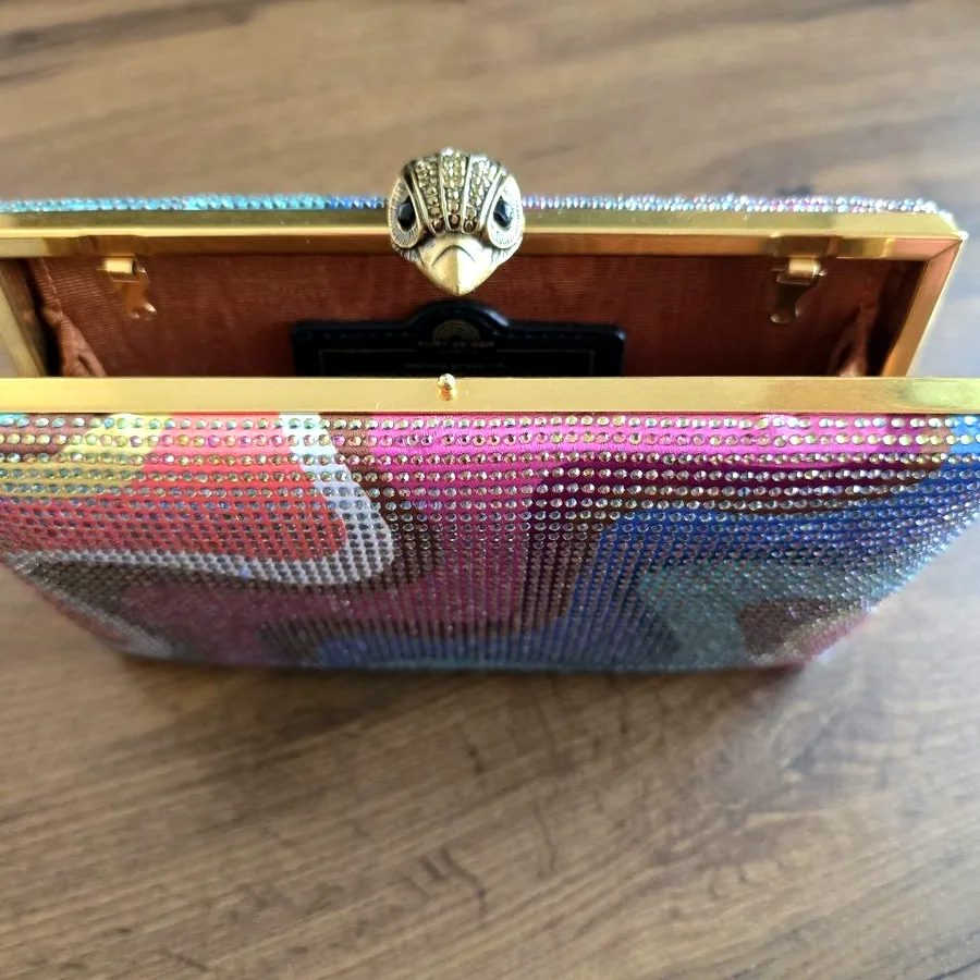 Клатч Kurt Geiger London