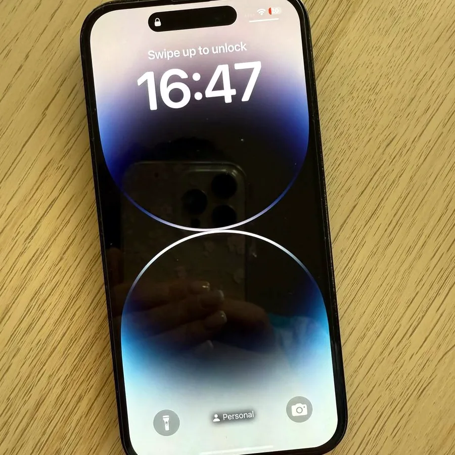 iPhone 14 Pro 256 GB чёрный, батарея 72%