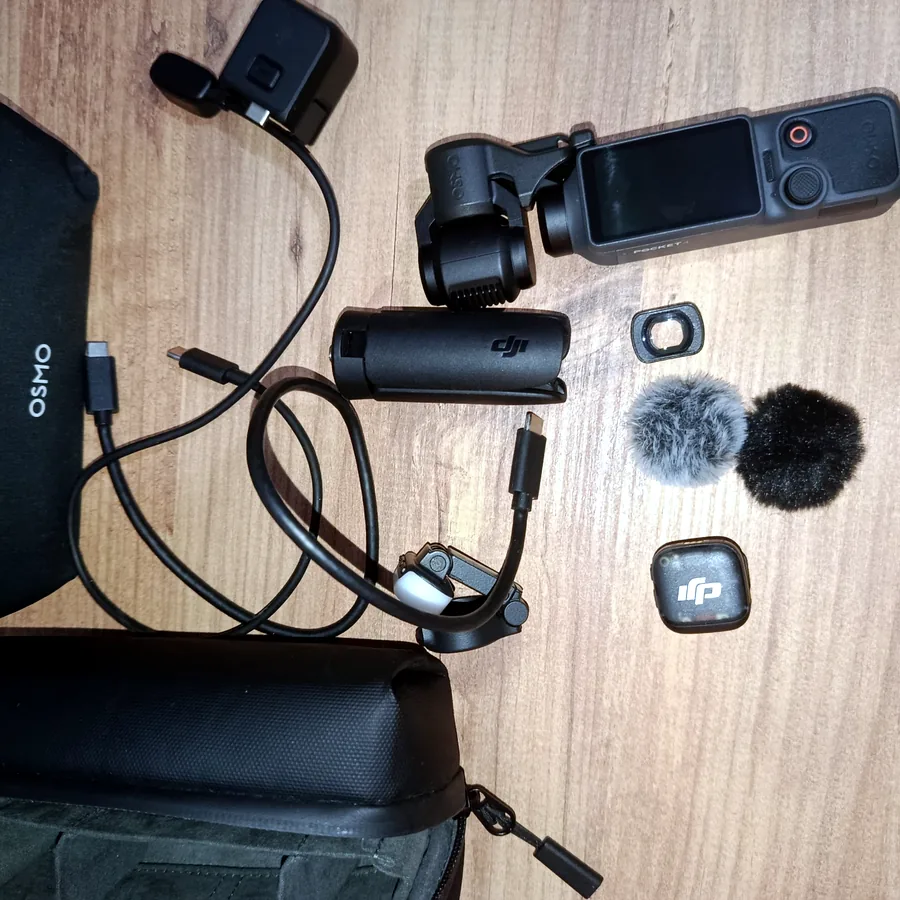 DJI Osmo Pocket 4 Creator Combo, как новый