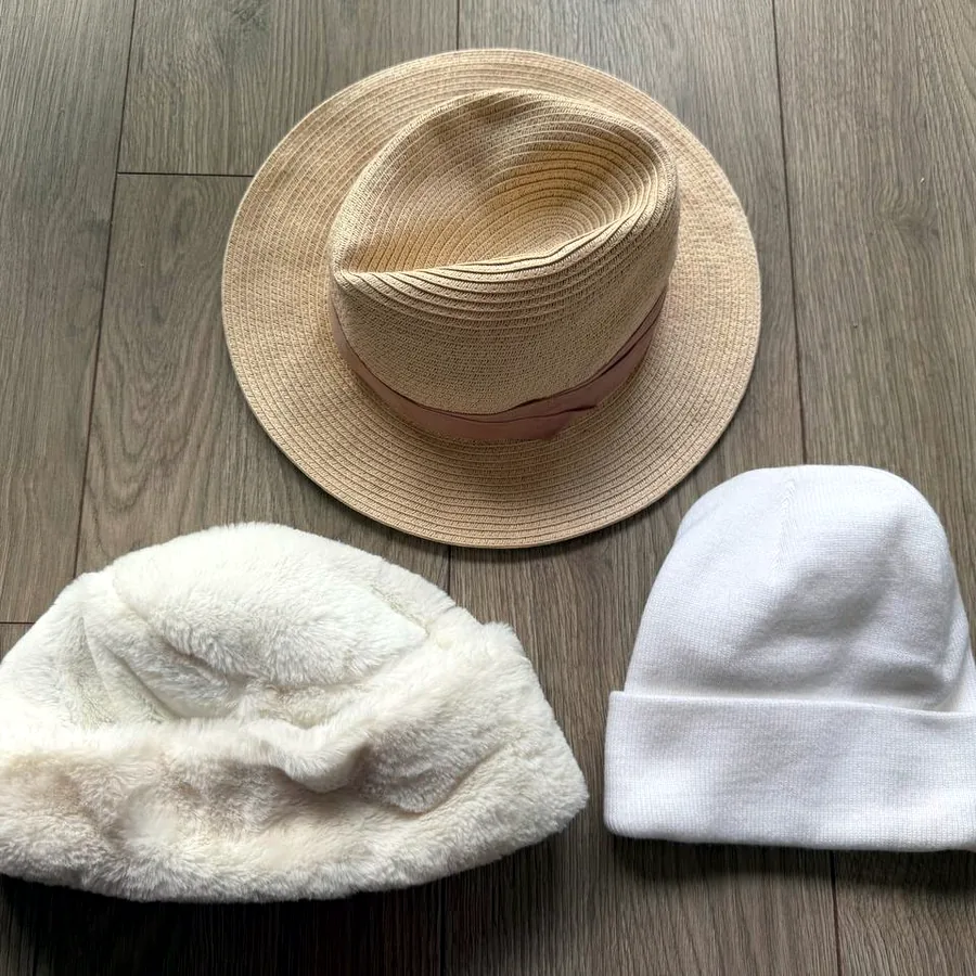 Кепки, шапки, шляпы, перчатки, шарф