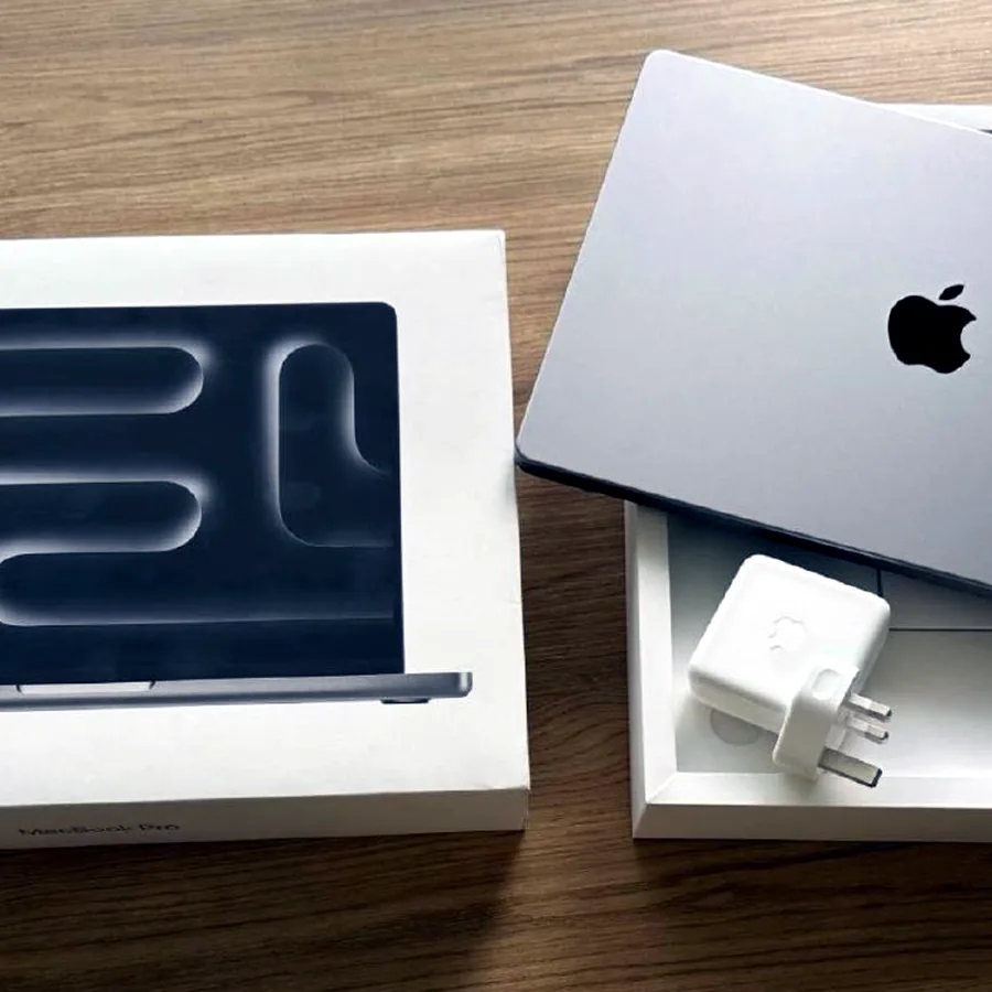 MacBook Pro 14 дюймов M3, 2023, идеальное состояние