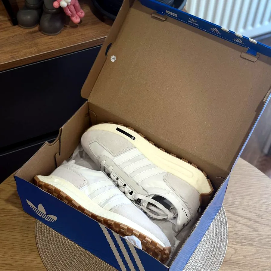 Кроссовки Adidas Originals Retropy E5, размер 9 US