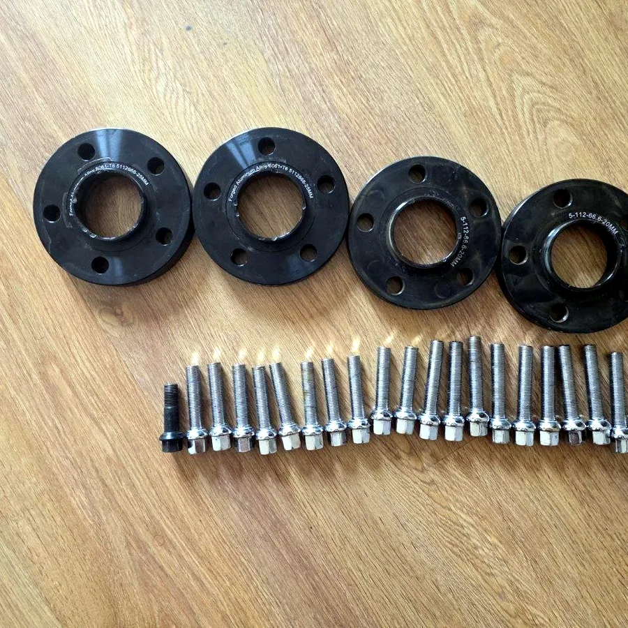Wheel spacer
