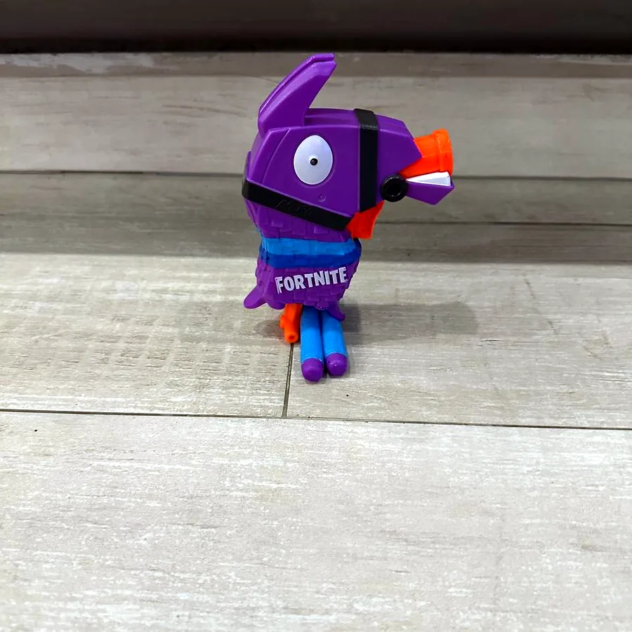 Nerf пистолеты и автоматы Fortnite